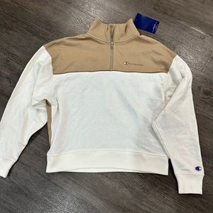 RARE Champion women’s Half zip size small